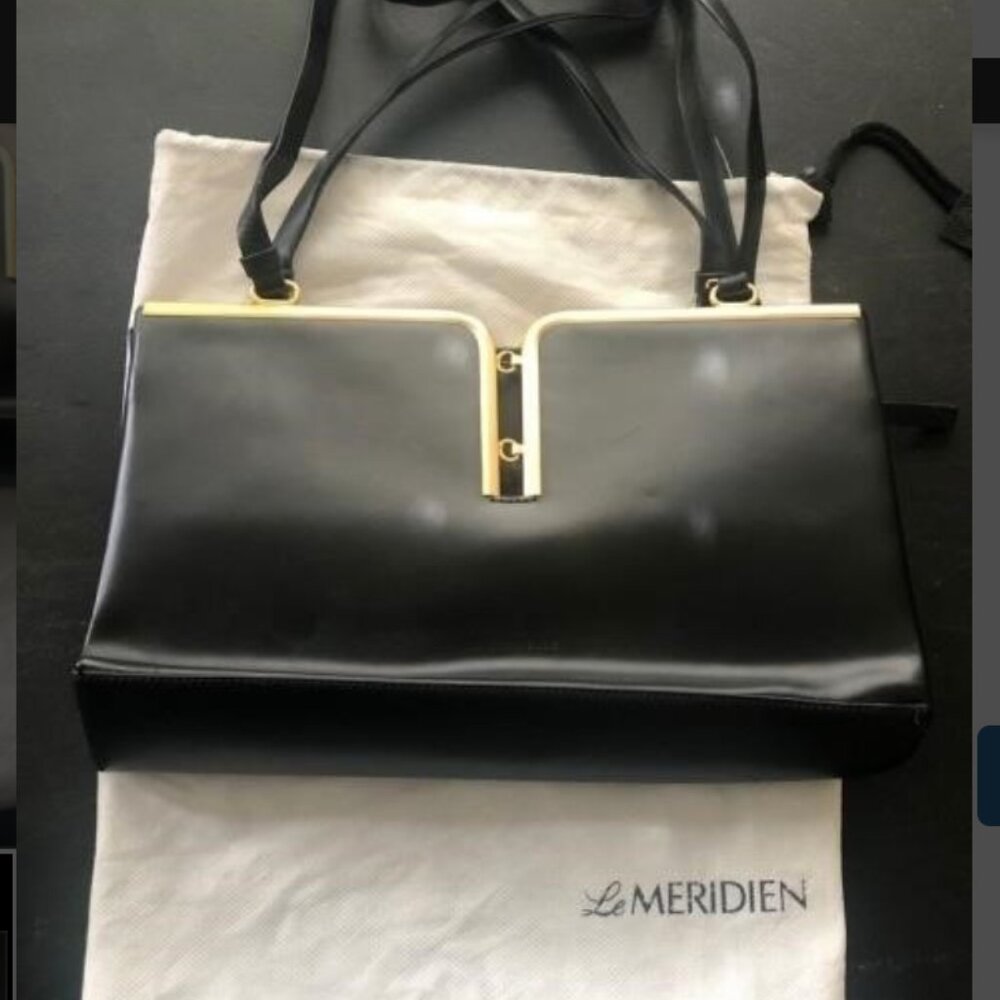 COCCINELLE PURSE & SHOE BAG